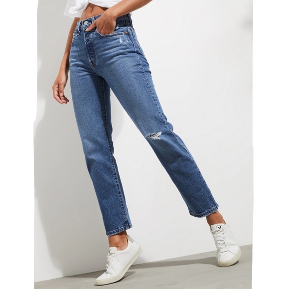 Levi's Denim - SALE! ⭐️ Levi’s 501 original cropped jean in Salsa Middle wash